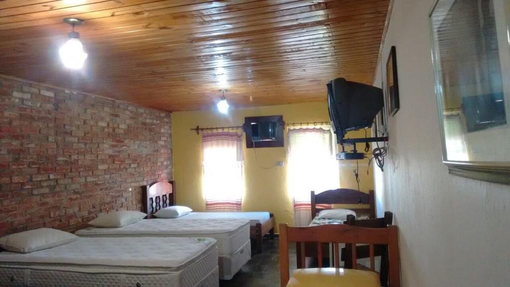 Pousada Casa Dos Vargas São Roque Esterno foto